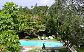 Hotel Jacarandas